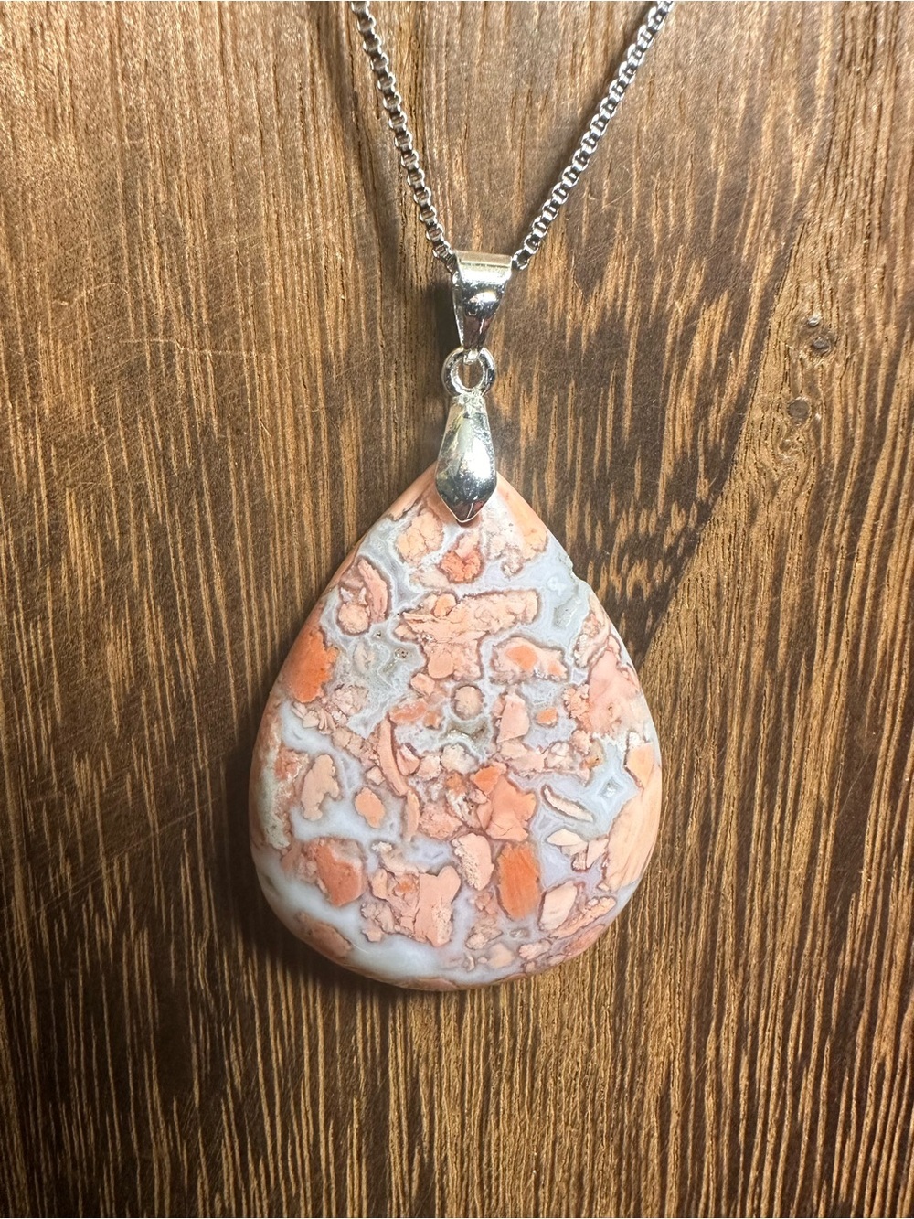 RESERVED Petal Agate Teardrop Pendant Necklace on Chain - Picture 2 of 11